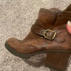 Lucky brand boots women's size 8 barely worn